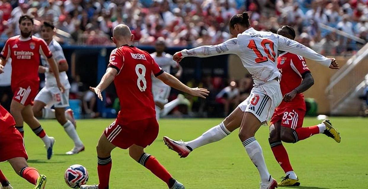 领先在线体育平台-拜仁队惨败！主帅赛后直言球队需彻底反思，活动新闻.-领先在线体育平台